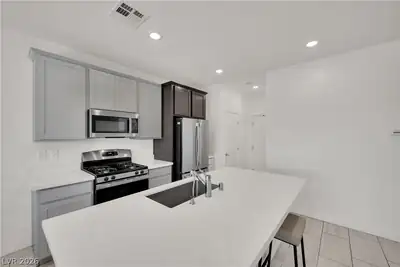 9702 Harper Edge Street, Las Vegas, NV 89143 Kitchen
