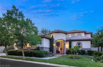 9312 Fontainbleu Drive Las Vegas, NV 89145