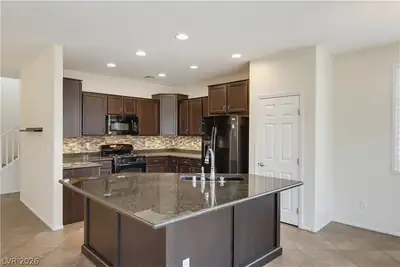 10420 Mystic Pine Road, Las Vegas, NV 89135 Kitchen
