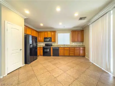 3817 Bella Legato Avenue, North Las Vegas, NV 89081 Kitchen