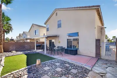 8842 Sacred Falls Avenue, Las Vegas, NV 89148 Patio