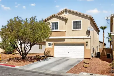8842 Sacred Falls Avenue, Las Vegas, NV 89148 Front of Structure