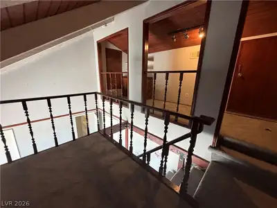 586 Willow Green Drive, Las Vegas, NV 89169 Stairs
