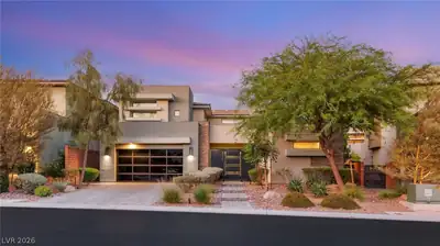 38 Grey Feather Drive, Las Vegas