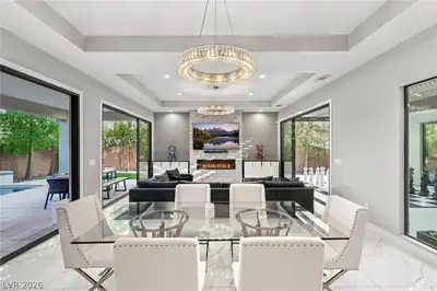38 Grey Feather Drive, Las Vegas, NV 89135 