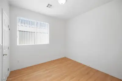 8210 Shallow River Court, Las Vegas, NV 89117 Bedroom