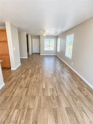 2050 Lost Maple Street, Las Vegas, NV 89115 Living Room