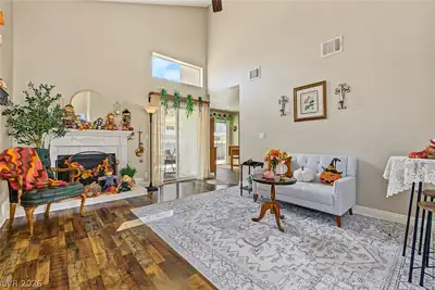 3760 Calumet Farm Circle, North Las Vegas, NV 89031 Living Room
