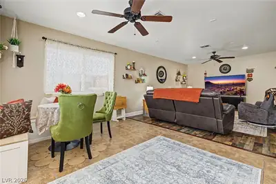 3760 Calumet Farm Circle, North Las Vegas, NV 89031 Dining Area