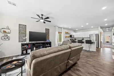 7545 Cooks Meadow Street, North Las Vegas, NV 89084 Living Room