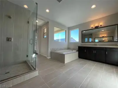 11 Rancho Maria Street, Las Vegas, NV 89148 Primary Bathroom