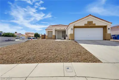 3211 Panamint Court, North Las Vegas, NV 89032 Front of Structure