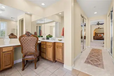 9992 Peak Lookout Street, Las Vegas, NV 89178 Primary Bathroom