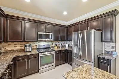 4024 Solar System Street, North Las Vegas, NV 89032 Kitchen