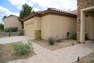 1875 Williamsport Street, Henderson, NV 89052 Front of Structure