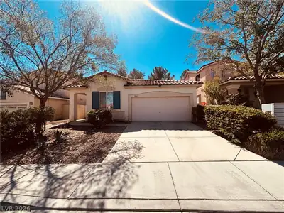 2261 Chestnut Bluffs Avenue, Henderson