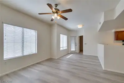 10245 South Maryland Parkway 133, Las Vegas, NV 89183 Living Room