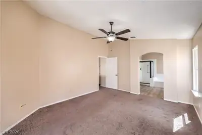 9824 Russett Wood Circle, Las Vegas, NV 89117 Primary Bedroom