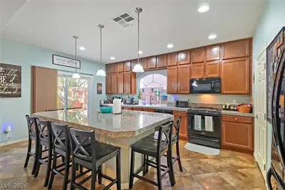6004 Lambert Bridge Avenue, Las Vegas, NV 89139 Kitchen