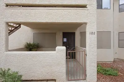 753 Rock Springs Drive 102, Las Vegas