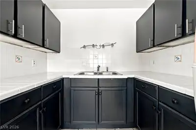 2553 Ellis Street, North Las Vegas, NV 89030 Kitchen