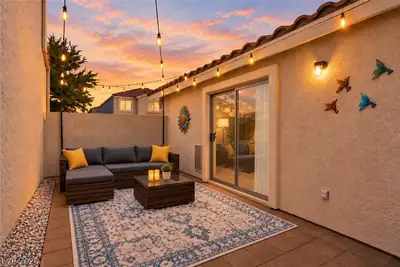 2433 Cliffwood Drive, Henderson, NV 89074 Patio