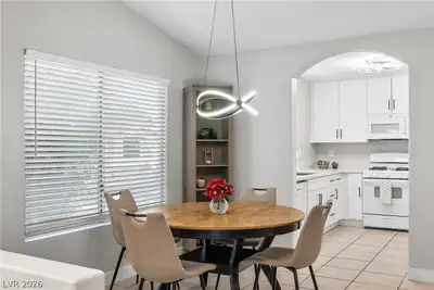 2433 Cliffwood Drive, Henderson, NV 89074 Dining Area