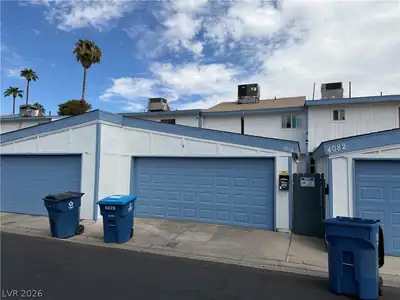 4078 Gold Coast Drive Las Vegas, NV 89121