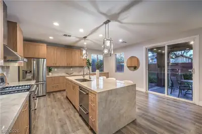 10331 Cider Mill Road, Las Vegas, NV 89135 Kitchen