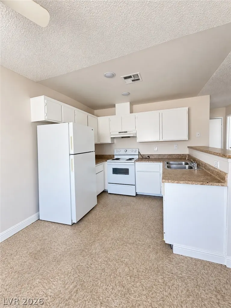 1914 Dwarf Star Drive 2028, Las Vegas, NV 89115