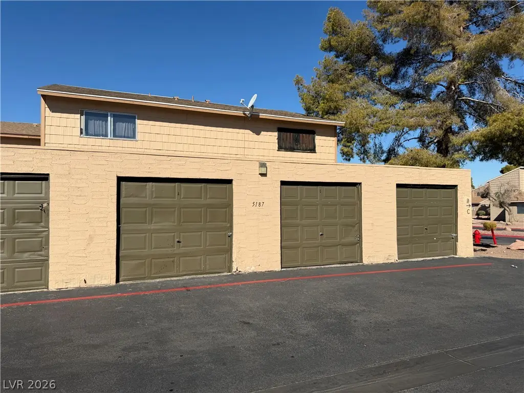 5187 Garden Lane C, Las Vegas, NV 89119