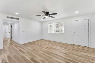 724 North 9th Street, Las Vegas, NV 89101 Living Room