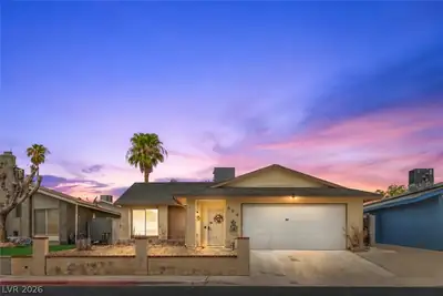 600 Watkins Drive, Las Vegas, NV 89107 Front of Structure