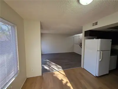 4363 Spencer Street 8, Las Vegas, NV 89119 Kitchen