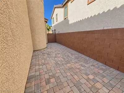 7546 Dobroyd Drive, Las Vegas, NV 89179 Yard