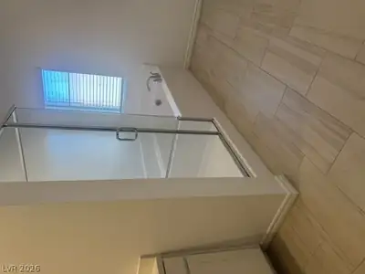 600 North Carriage Hill Drive 1021, Las Vegas, NV 89138 Bathroom
