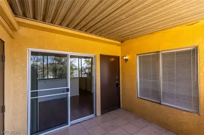 1404 Santa Anita Drive D, Las Vegas, NV 89119 Patio