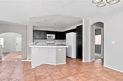 8108 Bronze Treasure Court, Las Vegas, NV 89143 Kitchen