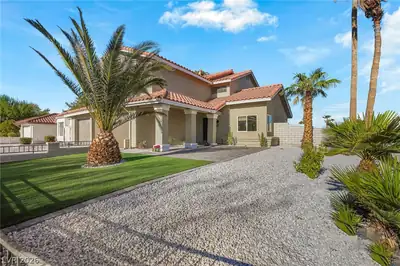 342 Clayton Street, Henderson, NV 89074 Front of Structure