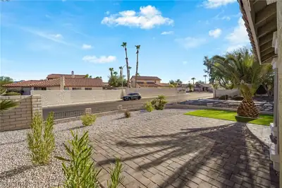 342 Clayton Street, Henderson, NV 89074 Patio