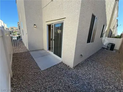 7715 HAMPTON WILLOWS Lane, Las Vegas, NV 89113 Yard