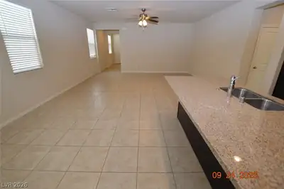 9849 Sage Canyon Street, Las Vegas, NV 89178 Kitchen