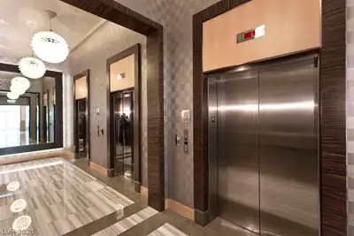 222 Karen Avenue 3604, Las Vegas, NV 89109 Lobby