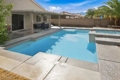 7916 Canyons Park Avenue, Las Vegas