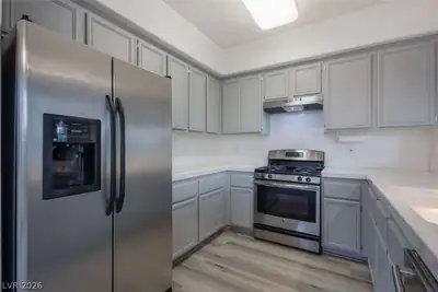 9901 Trailwood Drive 2064, Las Vegas, NV 89134 Kitchen
