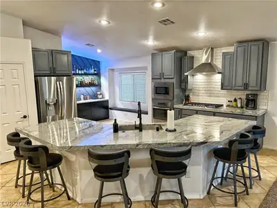 10728 Jubilee Mountain Avenue, Las Vegas, NV 89129 Kitchen