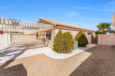 1401 PACIFIC TERRACE Drive, Las Vegas, NV 89128 Yard