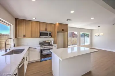 4506 Palencia Avenue, Las Vegas, NV 89121 Kitchen
