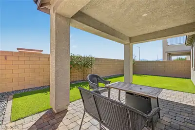 957 Hunter Shores Avenue, North Las Vegas, NV 89084 Patio