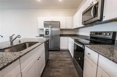 12749 EPPERLY Street, Henderson, NV 89044 Kitchen